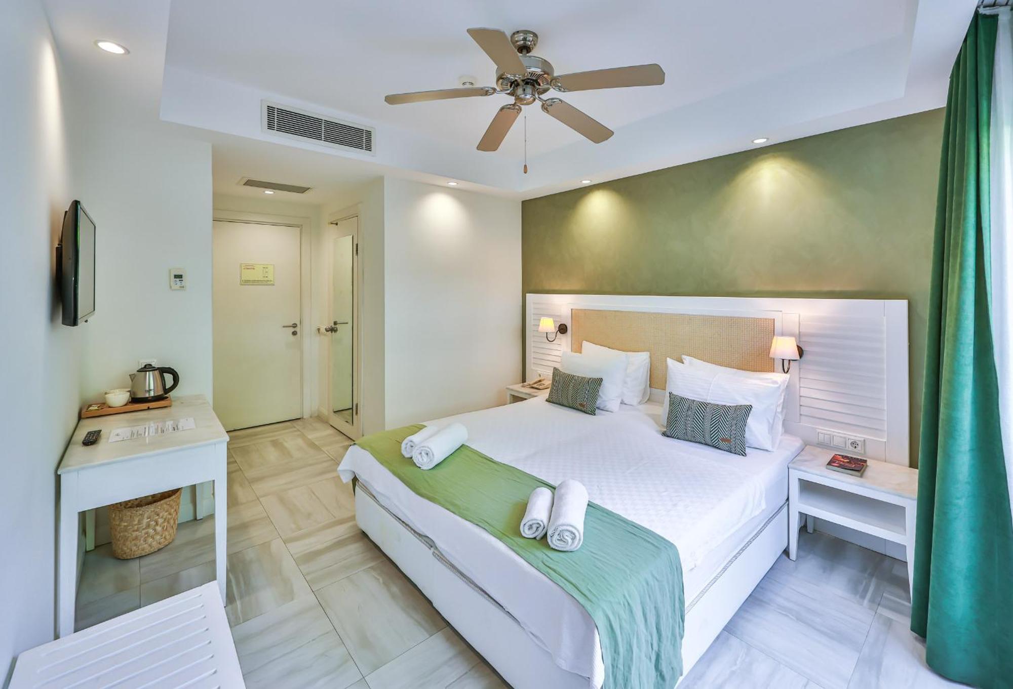 Livia Hotel Kas Exterior photo